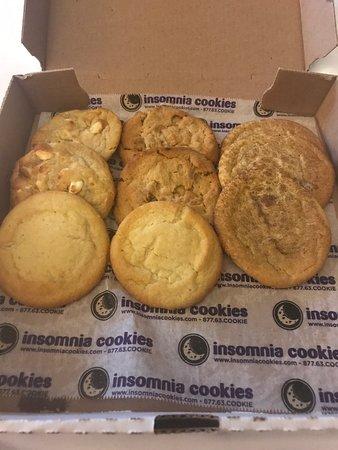 Insomnia Cookies